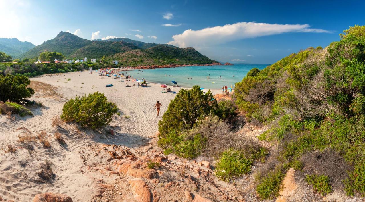 Le Corti Sarde Apartments Bari Sardo Dış mekan fotoğraf